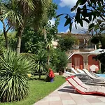 Isidoro Ampio Parco ,piscina Privata, Arte E Giochi , Fitness ヴェローナ