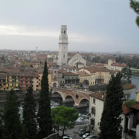 Isidoro Ampio Parco Piscina Privata, Arte E Giochi Fitness * Verona