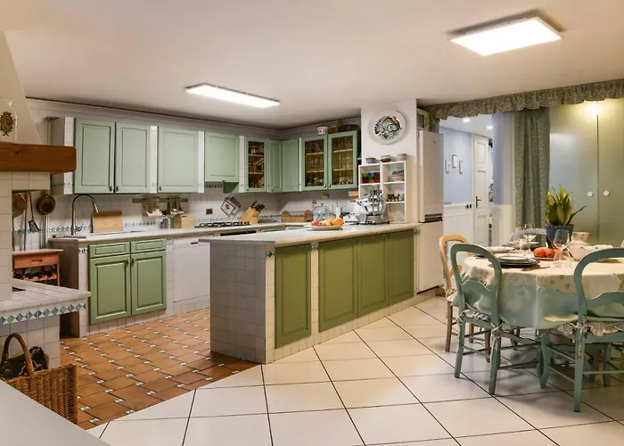 Isidoro Ampio Parco ,piscina Privata, Arte E Giochi , Fitness *