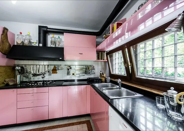 Villa Isidoro Ampio Parco ,piscina Privata, Arte E Giochi , Fitness *