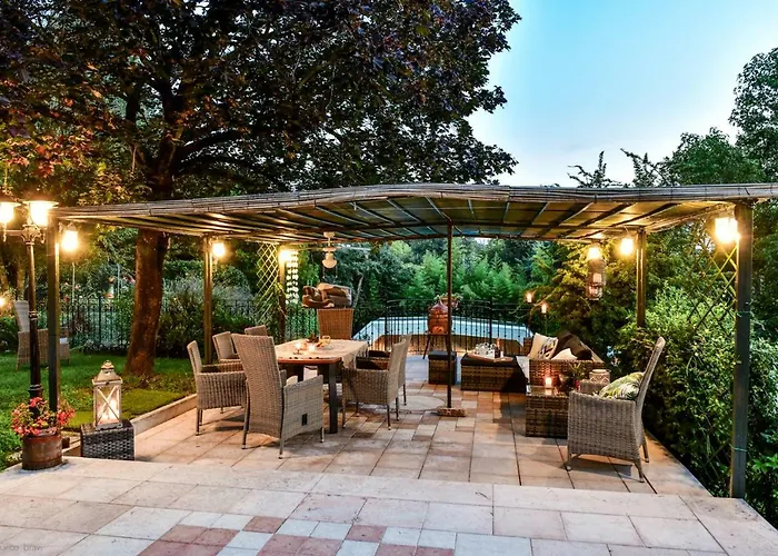 Isidoro Ampio Parco ,piscina Privata, Arte E Giochi , Fitness Verona